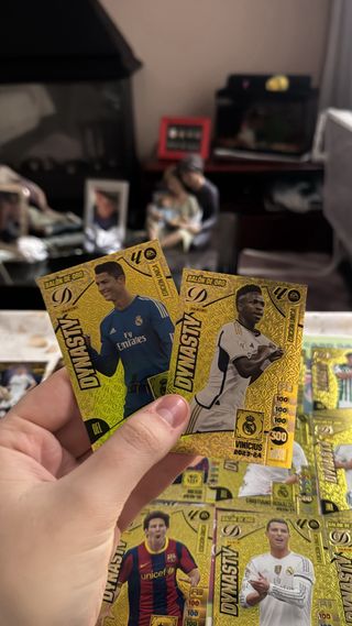 Colección cromos fútbol adrenalyn 2024-25