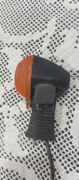 Pisca Traseiro Direito Suzuki Bandit S 650