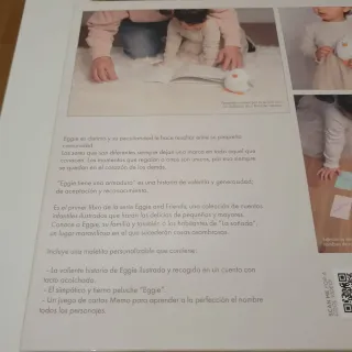 Eggie and Friends Caja y Peluche