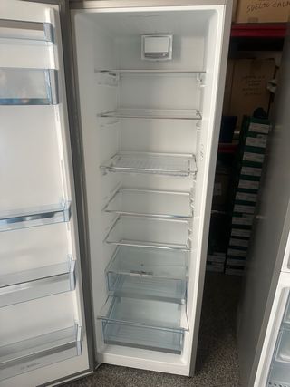 Nevera Bosch 4 años muy cuidada como nueva