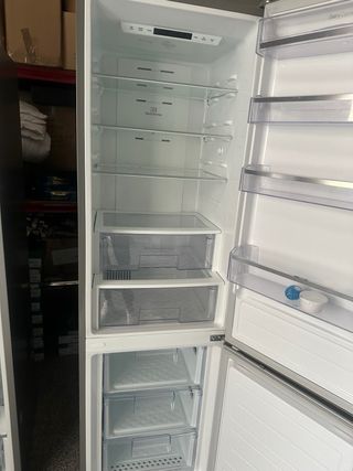 Nevera Bosch 4 años muy cuidada como nueva