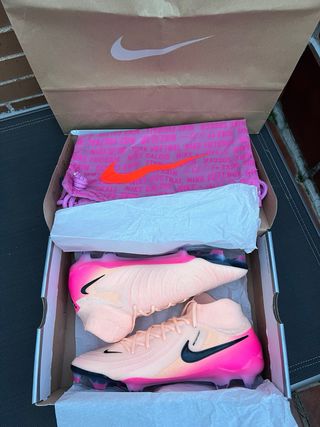 Nike Phantom Luna II Elite FG Crimson Tint