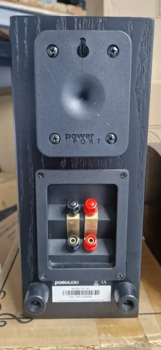 Polk Audio RTi conjunto de altavoces.