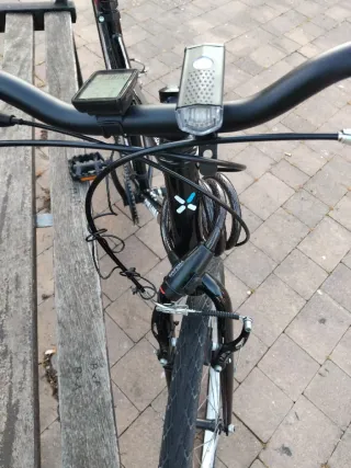 Bicicleta BTWIN Riverside 100 + Accesorios