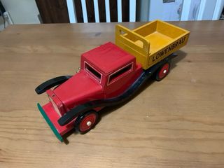 Modellino Camion Legno Vintage Löwenbräu