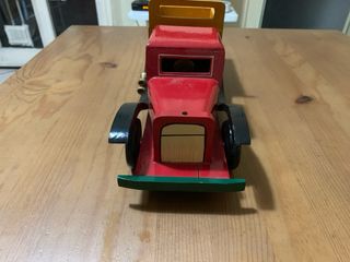 Modellino Camion Legno Vintage Löwenbräu