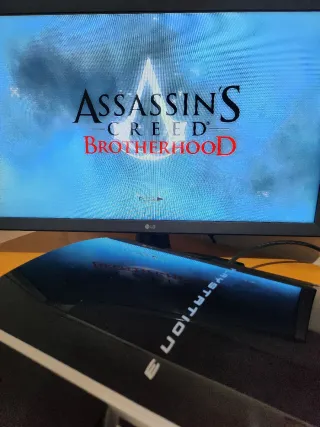 Juegos PS3 + Guías: Borderlands y Assassin's Creed