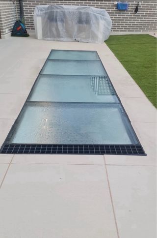 Suelo de cristal transitable