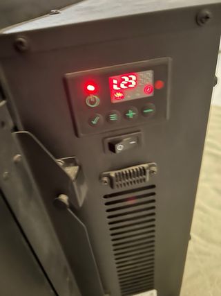 Chimenea Eléctrica Negra con Efecto Llama