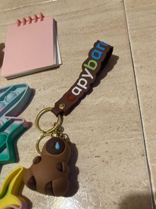 Set manualidades: boli, libreta, pop-it, llavero