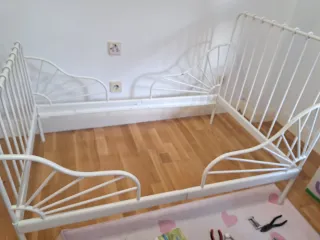 Cama extensible infantil blanca