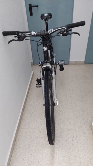Bicicleta BH Touring