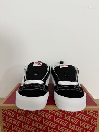 Vans Knu Skool
