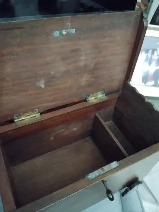 Joyeros antiguos de madera tallada