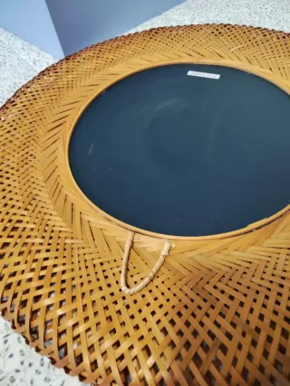 Espejo redondo de mimbre