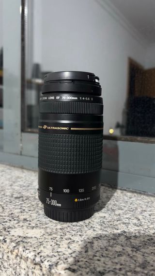 Canon EOS 1300D + Acessórios