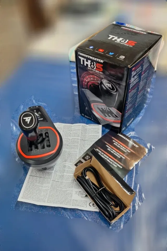 Thrustmaster TH8S (T150, T300, T248)