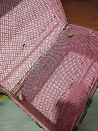 Baúl antiguo decorativo o de almacenaje