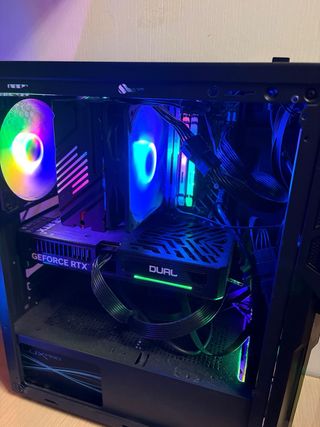 PC Gaming Nero con RGB