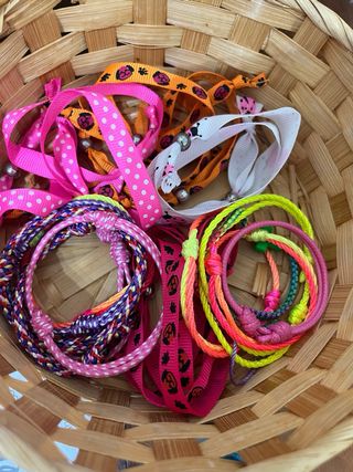 Kit per creare braccialetti e collane