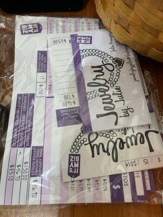 Kit per creare braccialetti e collane