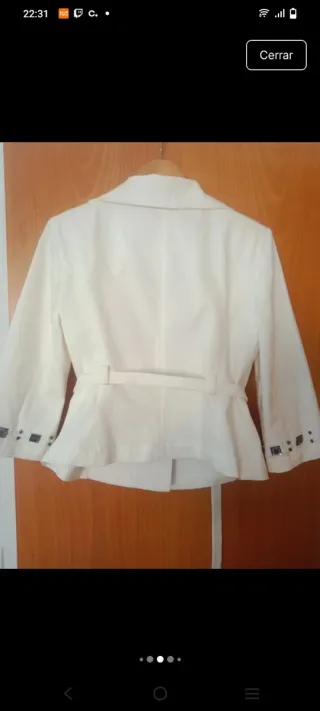 Traje Alysi: Vestido y Chaqueta Blanca