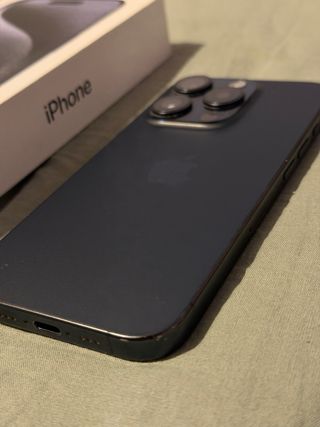 iPhone 15 Pro Titanio Azul