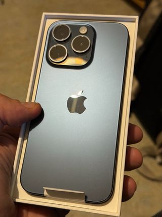 iPhone 15 Pro Titanio Azul