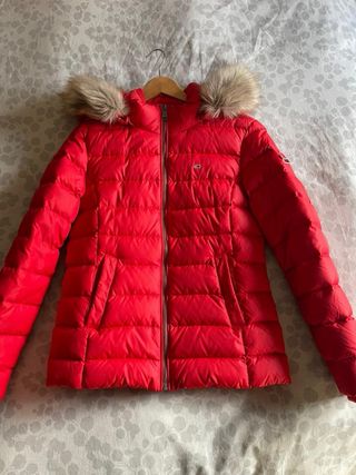 Cazadora Tommy Jeans Roja Talla M