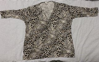 Camiseta estampada animal print