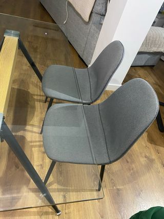 Mesa de comedor cristal y sillas