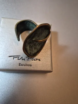 Anillo Bronce Fili Plaza Escultora, hecho a mano