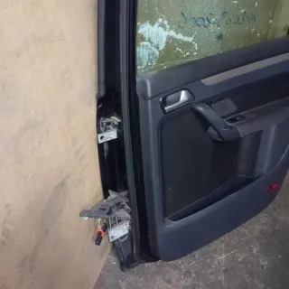 Puerta Volkswagen Touran 2003-2006