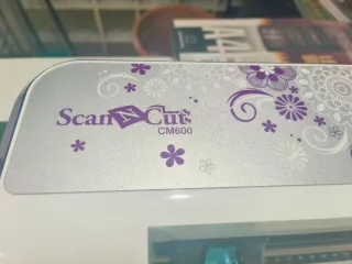 Plotter da taglio ScanNCut CM600