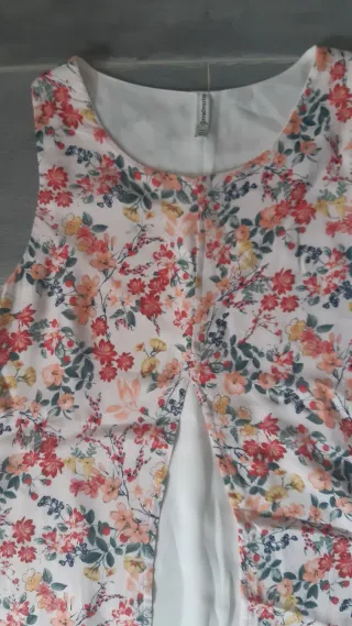 Blusa sin mangas floral
