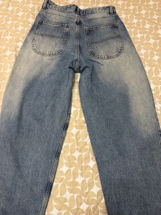 Pantalones vaqueros anchos