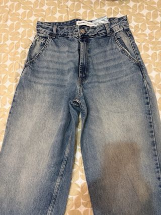 Pantalones vaqueros anchos