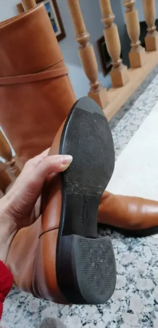 Botas de cuero marrón Salvatore Ferragamo