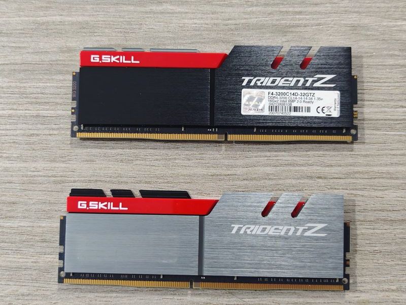 2x16GB G.Skill TridentZ DDR4 32GB 3200 CL14
