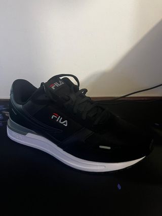 Zapatillas Fila Valado ADV Negras