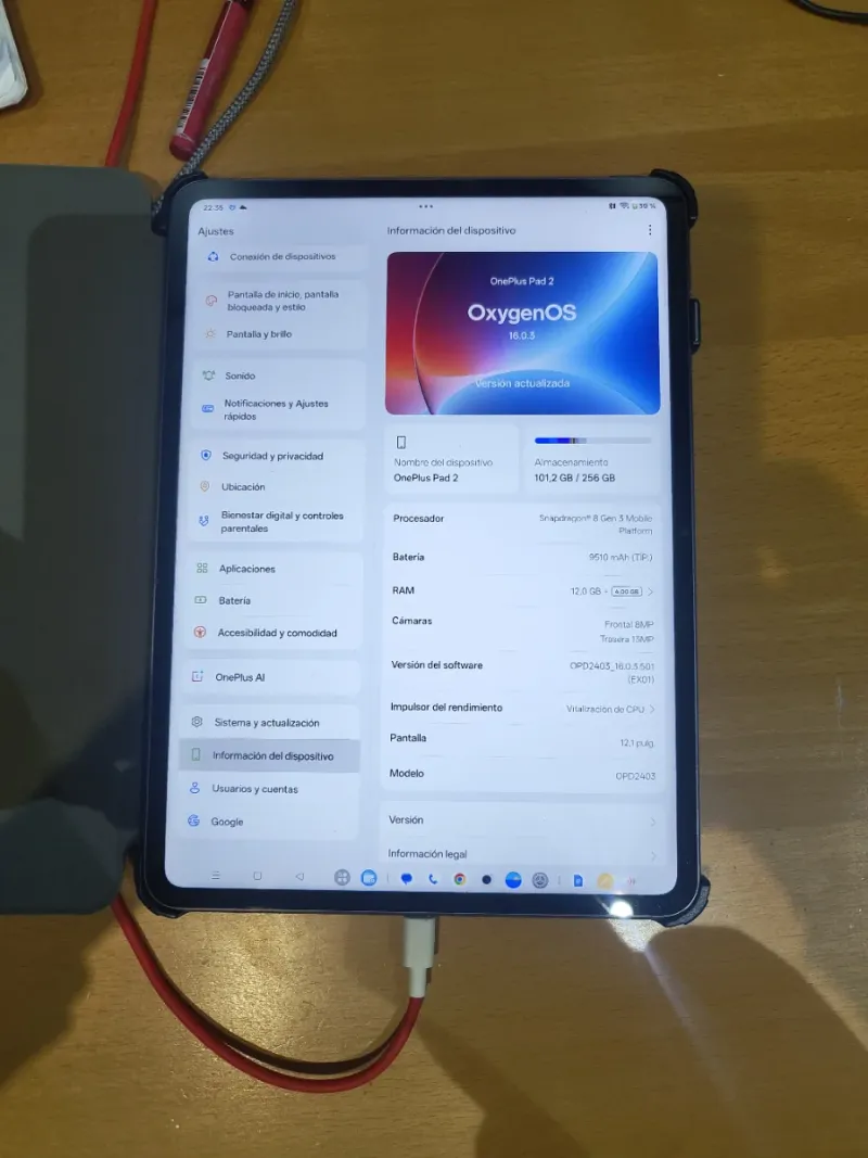 OnePlus Pad 2 con Teclado y Lápiz