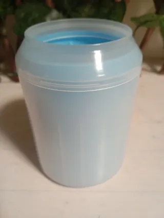 Taza para lavar patas de perro