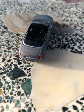 Réplica Audi A4 Cabriolet Gris