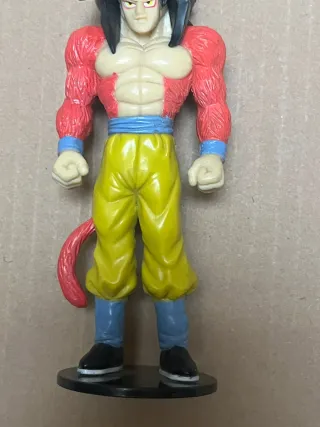 Muñeco Goku Super Saiyan 4