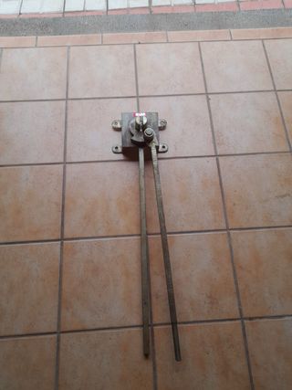 Máquina para hacer estribos de obra