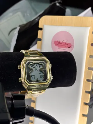 Reloj Tous Dorado y Negro Nuevo