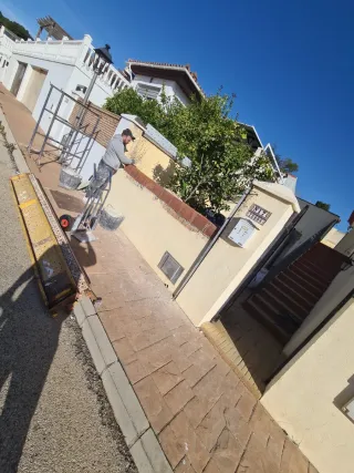 demolición y albañilería