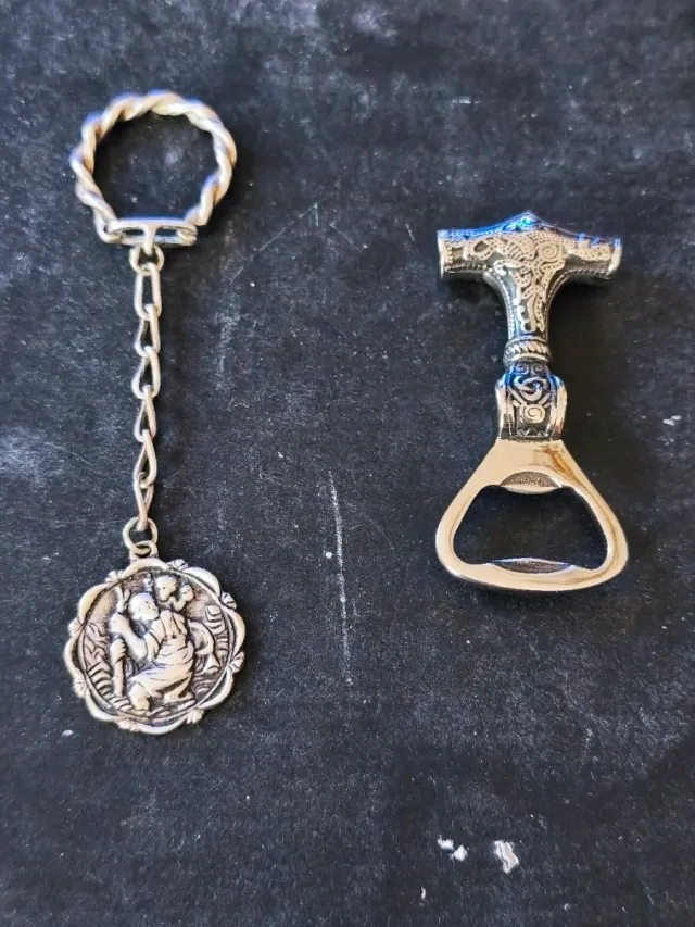 Llavero Plata Ley y Abridor Colección alpaca