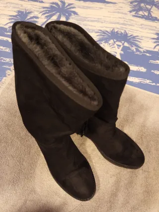 Botas ante negras con pelo