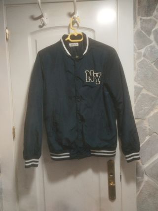 Cazadora entretiempo